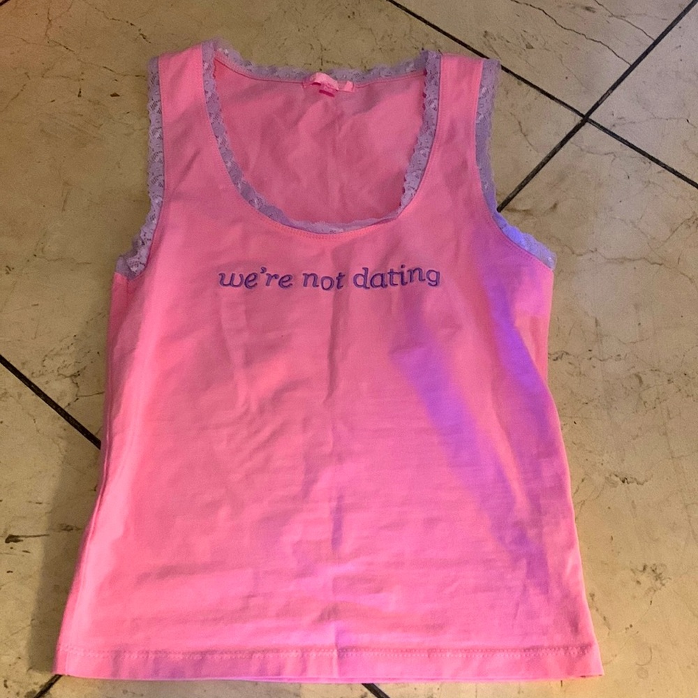 WE’RE NOT DATING PINK LACE TRIM TANK TOP SZ M SUGAR THRILLZ